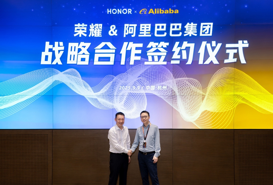 HONOR ผนึก Alibaba ประกาศเดินหน้ากลยุทธ์ AI ครั้งใหญ่ ก้าวสู่ยุคใหม่ของมือถืออัจฉริยะ ด้วยพลัง AI ที่เชื่อมคลาวด์และอุปกรณ์อย่างไร้รอยต่อ
