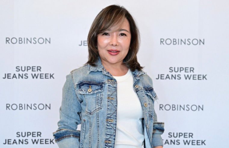 อรวรรณ ทิพย์สุวรรณพร บอสสาวแห่งห้างโรบินสัน ในเครือเซ็นทรัล รีเทล ที่ขอปลุกกระแสยีนส์ให้กลับมาร้อนแรงอีกระลอกกับการคิกออฟงานยีนส์ งานใหญ่แห่งปี “ROBINSON SUPER JEANS WEEK”