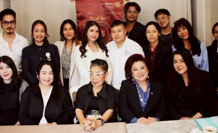 สโมสรโรตารีกรุงเทพมหานคร ได้จัดการประชุมประจำเดือนขึ้นด้วยบรรยากาศที่อบอุ่น เปี่ยมด้วยมิตรภาพ ความรู้ และความประทับใจของสมาชิกทุกท่าน