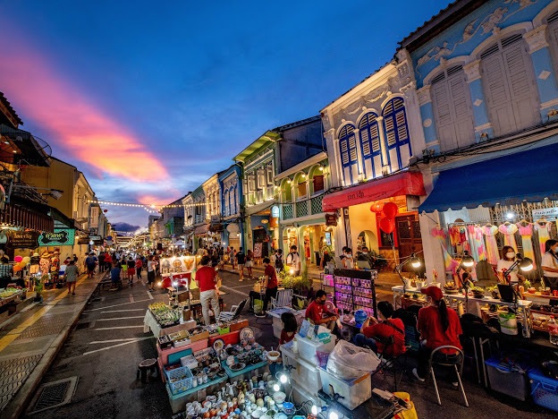 “ภูเก็ต” จัดเต็มกิจกรรม “Colourful Phuket” Bring Back the Happiness ร่วมสร้างสีสันแห่งความสุขให้นักท่องเที่ยวไทยและต่างประเทศ ตลอดเดือนกรกฎาคม 5642