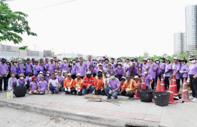 ชาวบางแก้ว รวมพลังจิตอาสา ทำความสะอาดถนนบางนา-ตราด ยกระดับเมืองน่าอยู่ ถวายเป็นพระราชกุศล