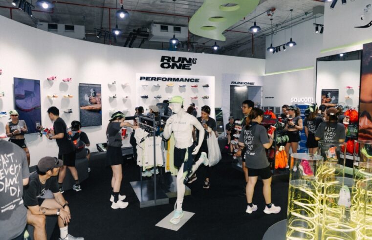 SAUCONY CROSSROAD (CITY RUN SERIES) รวมพลัง 4 รันคลับดัง ปลุกกระแส City Run ใจกลางกรุง